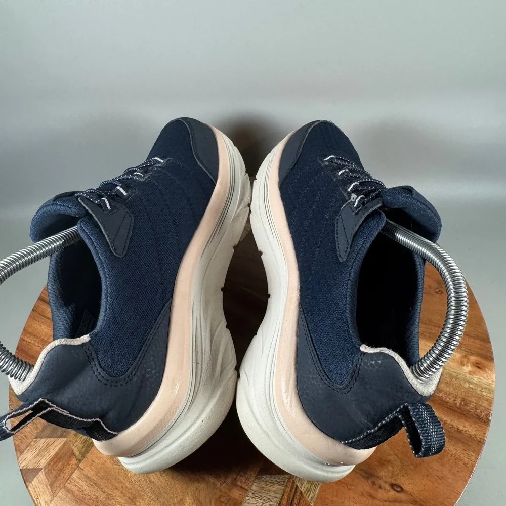 Skechers DLux Walker Womens 8 Navy Relaxed Fit Memory Foam Sneakers 179158BJ